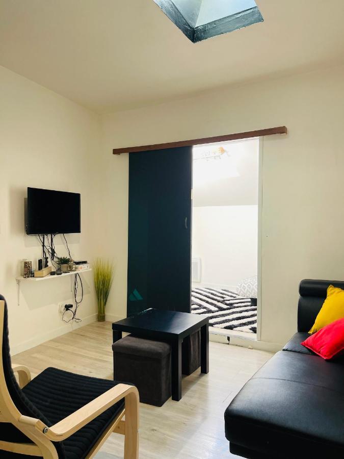 Petit Appartement T2 A 5 Min De La Gare ボルドー エクステリア 写真